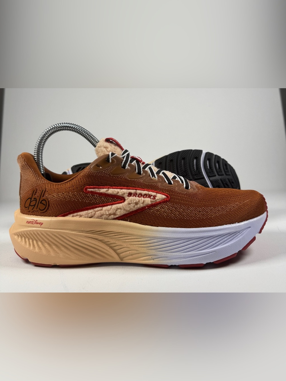 Women’s Size 7 - Brooks X Run Disney Ghost 17 Chip 'N Dale New Limited Edition